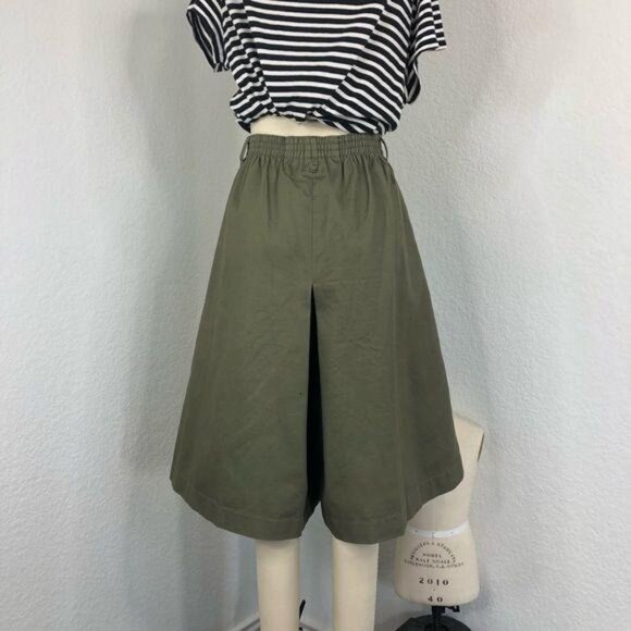OAK Military Wide Short in Fatigue Culotte Flare - Picture 9 of 12